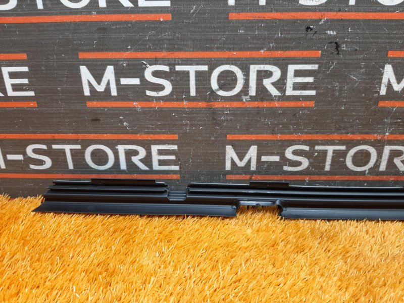 уплотнитель стекла двери, 630 рублей, Красноярск