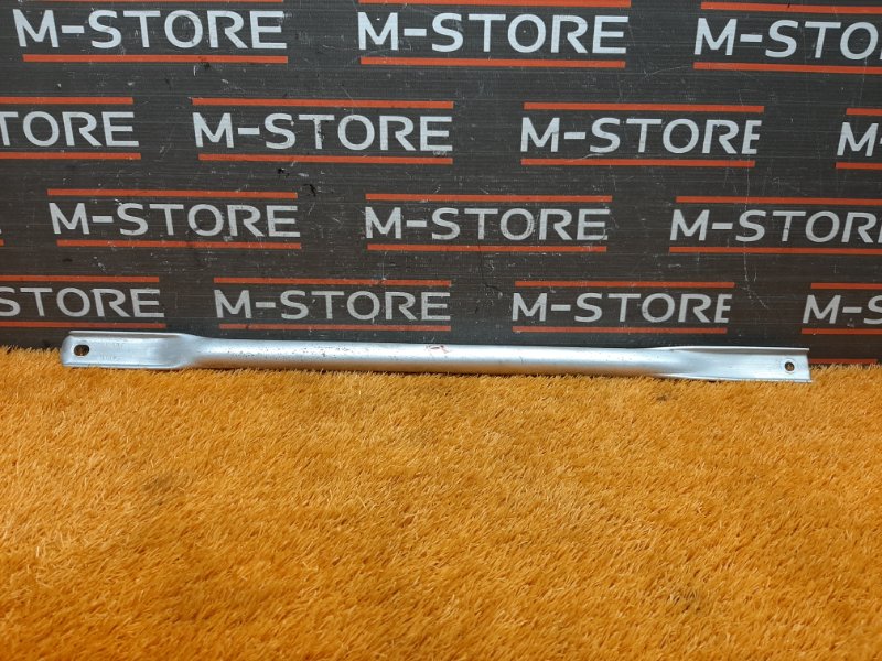 Распорка кузова, 640 рублей, Красноярск