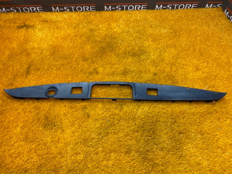 накладка крышки багажника, 1620 рублей, Красноярск