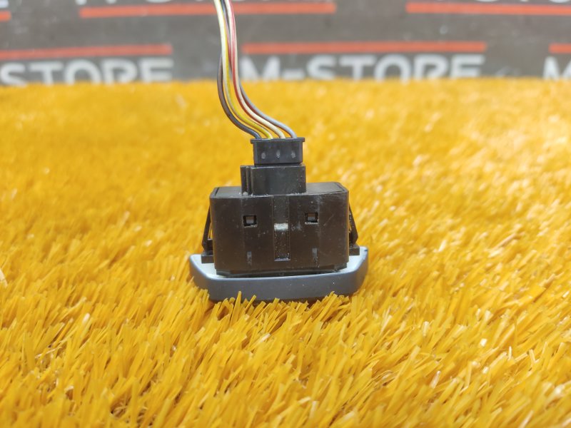 Кнопка меню, 300 рублей, Красноярск