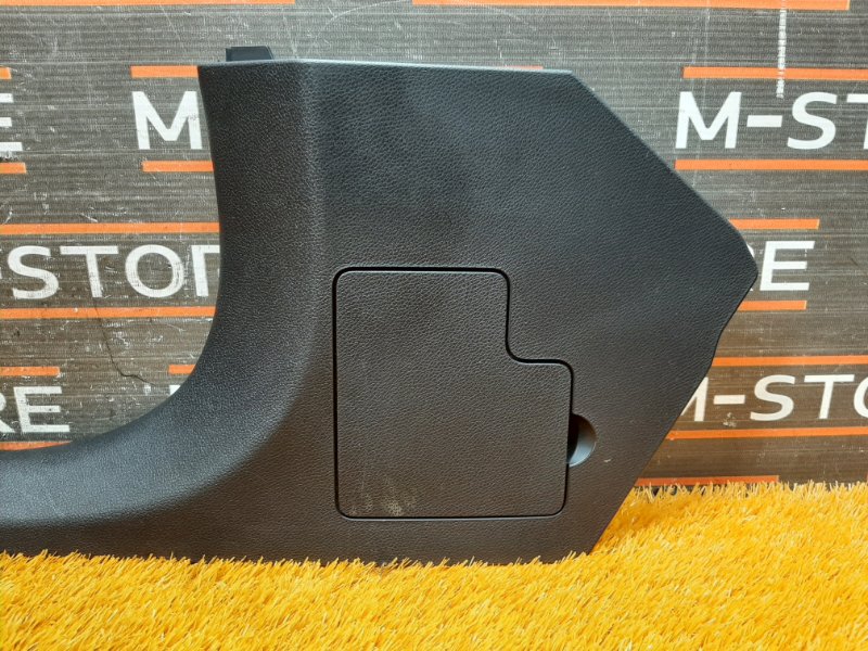 Накладка на порог салона, 870 рублей, Красноярск