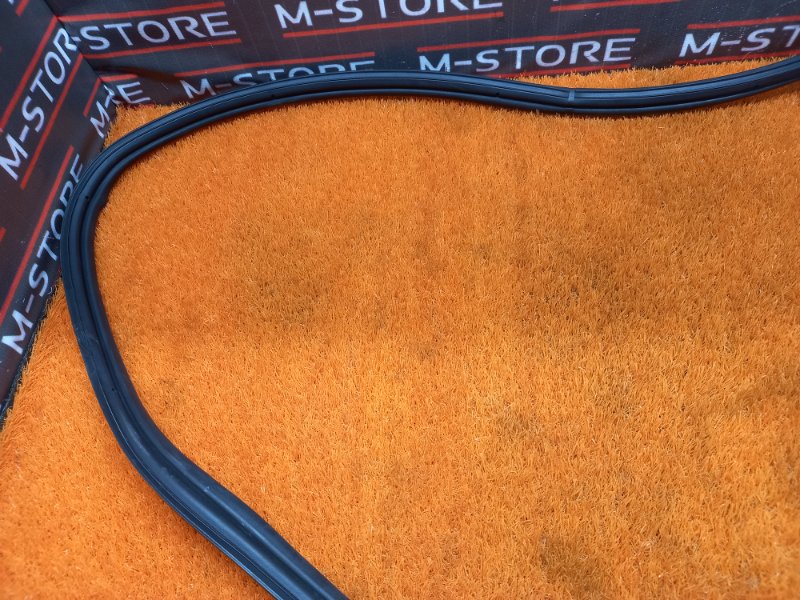 Уплотнитель багажника, 610 рублей, Красноярск