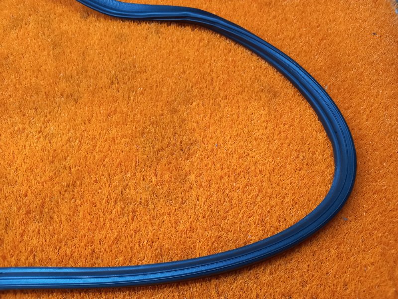 Уплотнитель багажника, 610 рублей, Красноярск