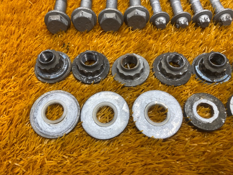 Болты и гайки передней подвески, 610 рублей, Красноярск