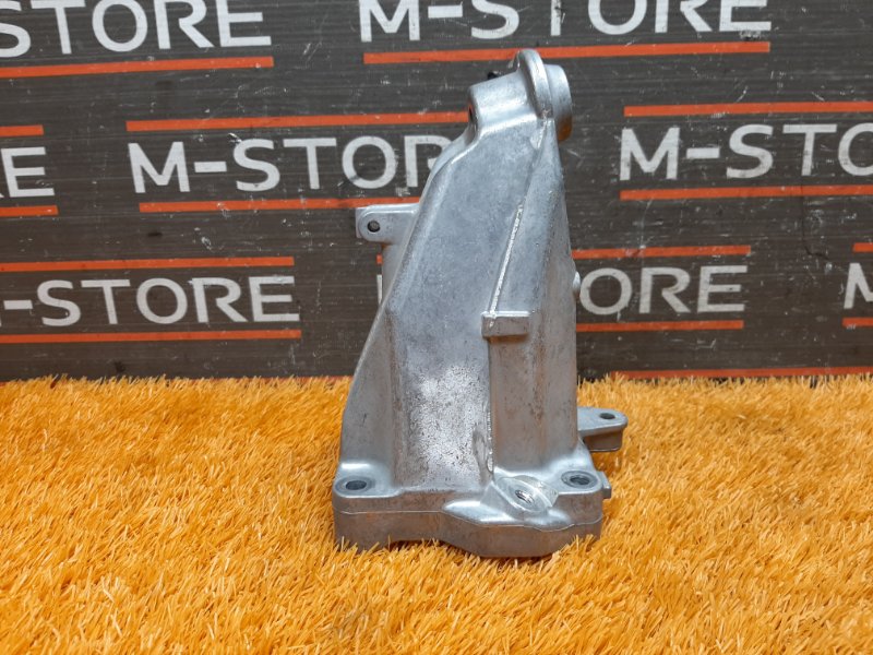 Кронштейн подушки двигателя, 1820 рублей, Красноярск