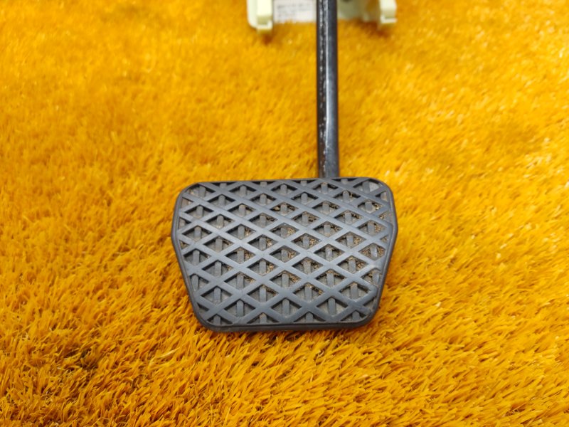 педаль тормоза, 440 рублей, Красноярск