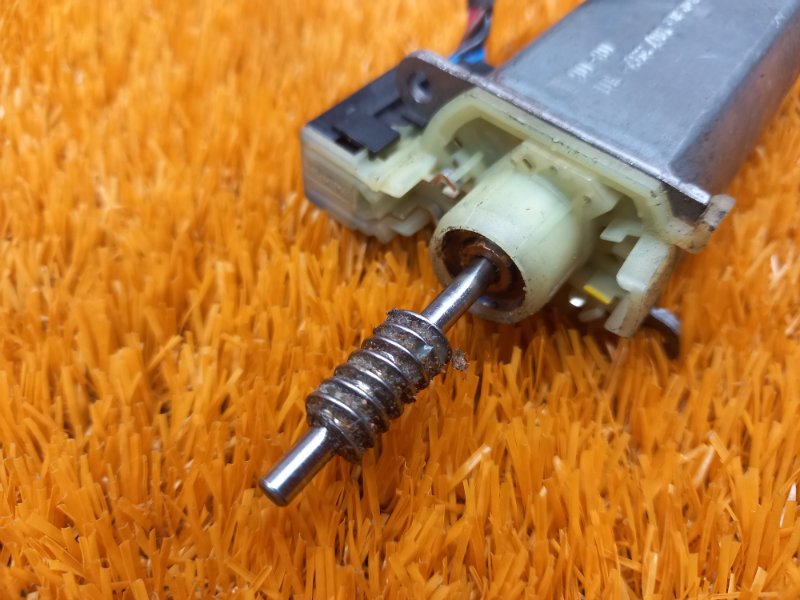 мотор регулировки сидений, 630 рублей, Красноярск