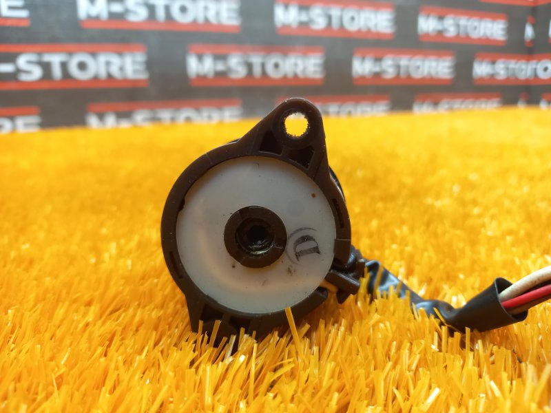 мотор регулировки сидений, 630 рублей, Красноярск