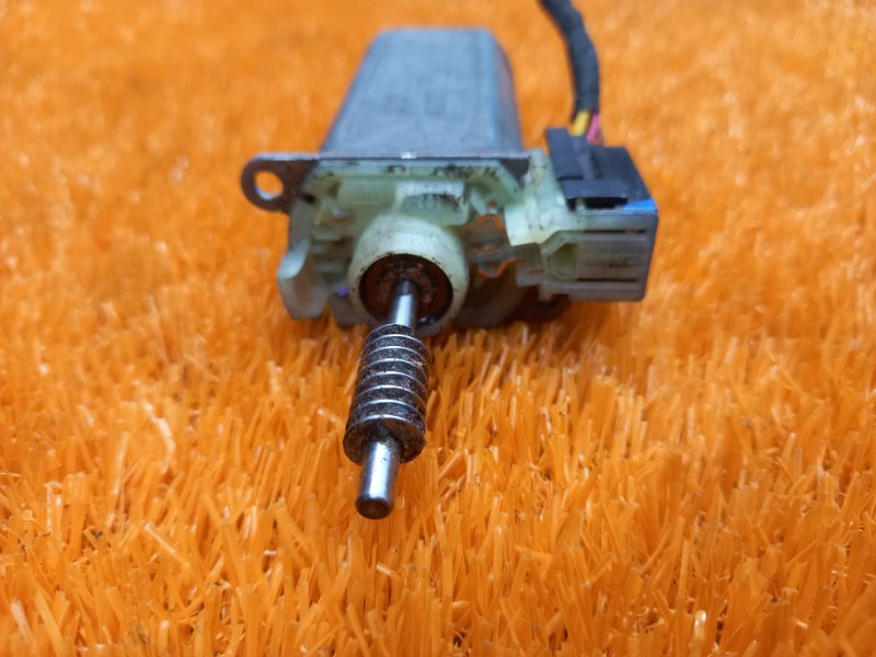 мотор регулировки сидений, 630 рублей, Красноярск