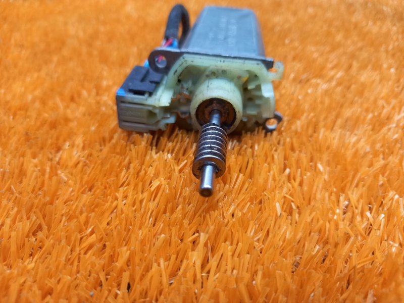 мотор регулировки сидений, 630 рублей, Красноярск