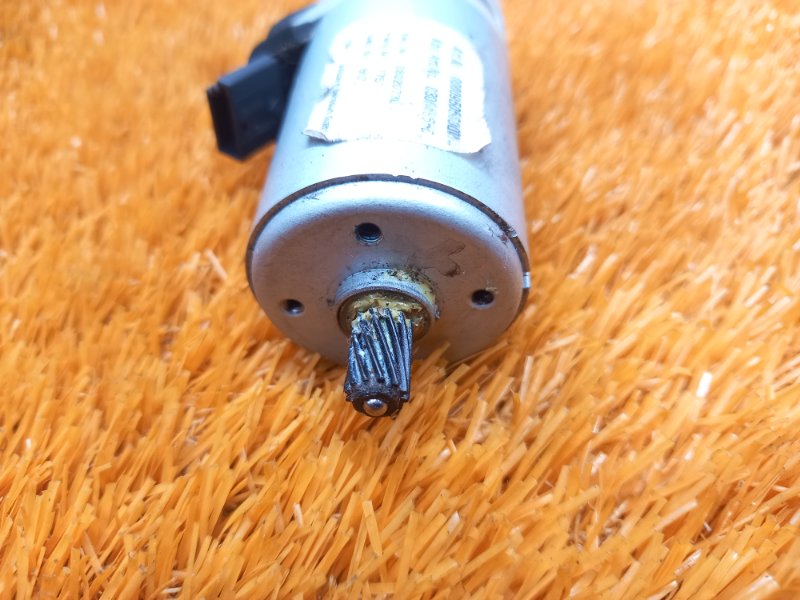 мотор регулировки сидений, 450 рублей, Красноярск