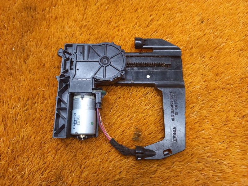 механизм складывания подголовника, 1220 рублей, Красноярск