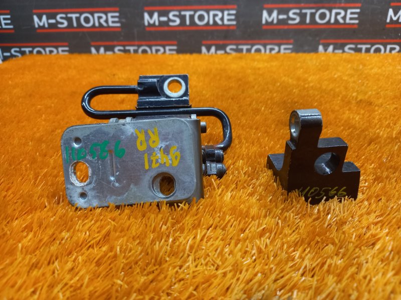 петля двери, 350 рублей, Красноярск