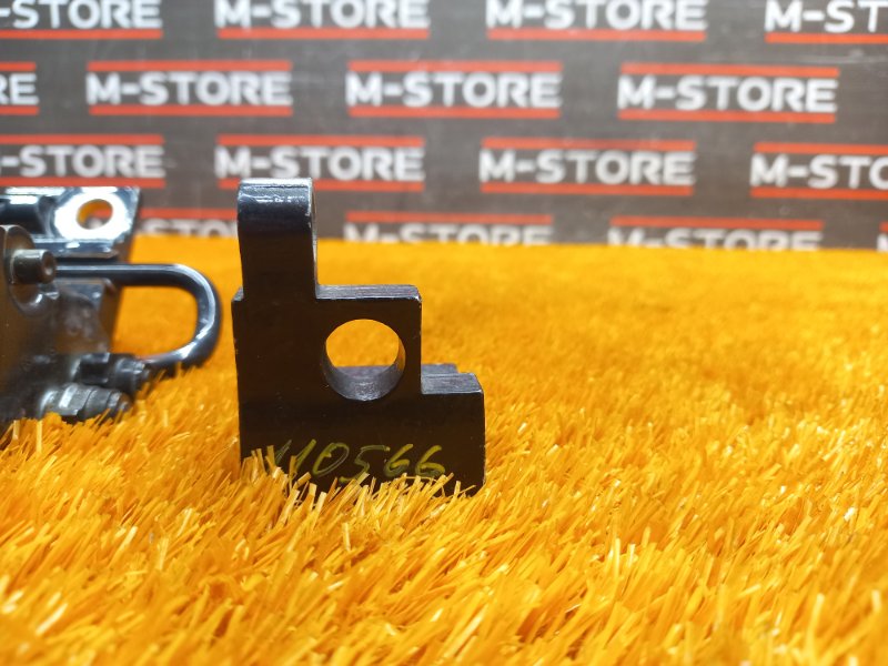 петля двери, 350 рублей, Красноярск