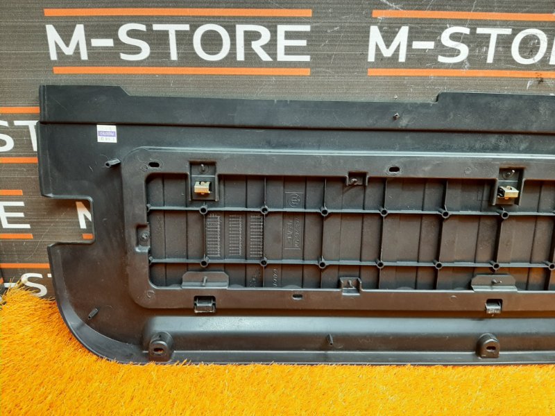 обшивка двери багажника, 350 рублей, Красноярск