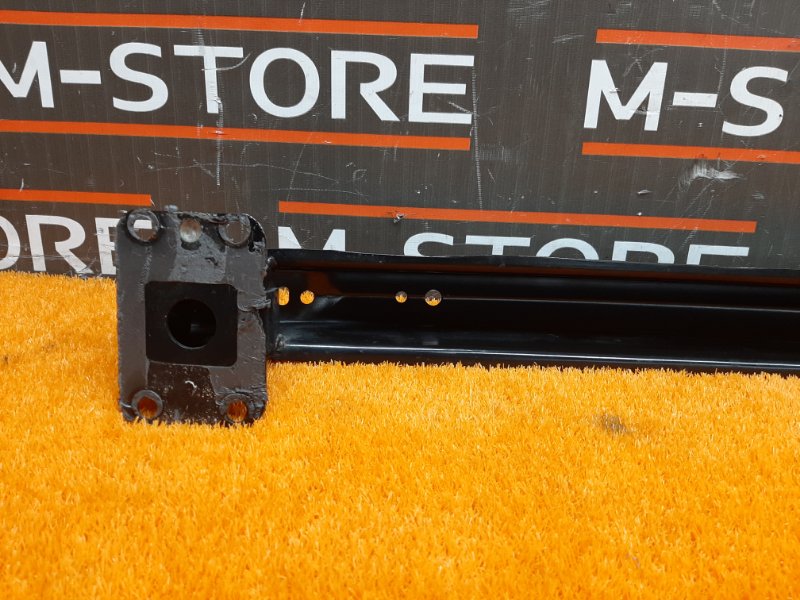 усилитель бампера, 500 рублей, Красноярск