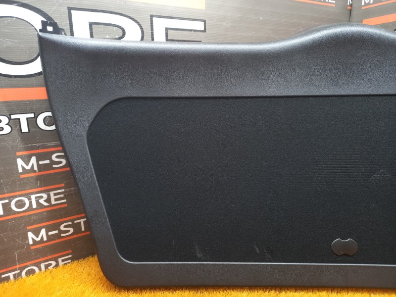 обшивка двери багажника, 670 рублей, Красноярск