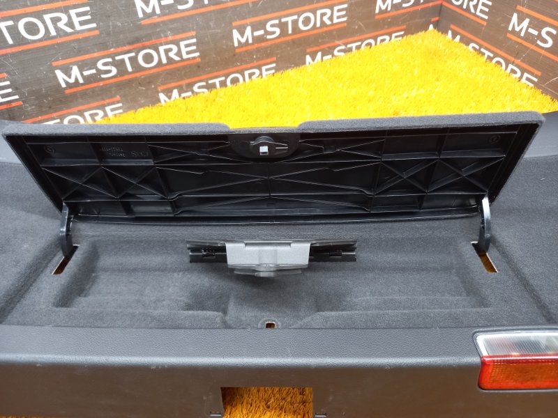 обшивка крышки багажника, 790 рублей, Красноярск