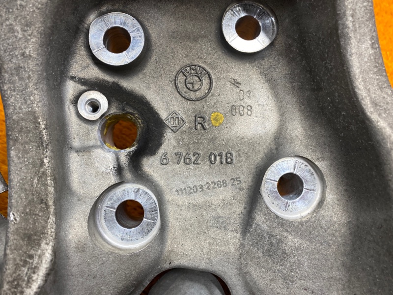 кулак поворотный, 1500 рублей, Красноярск