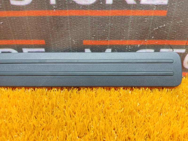 Накладка на порог салона, 350 рублей, Красноярск