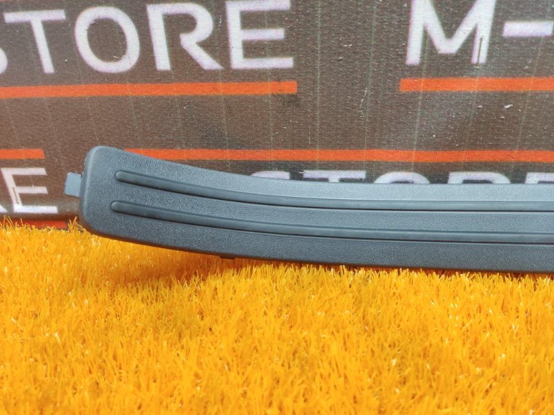 Накладка на порог салона, 350 рублей, Красноярск