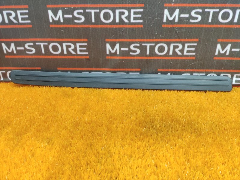 Накладка на порог салона, 300 рублей, Красноярск