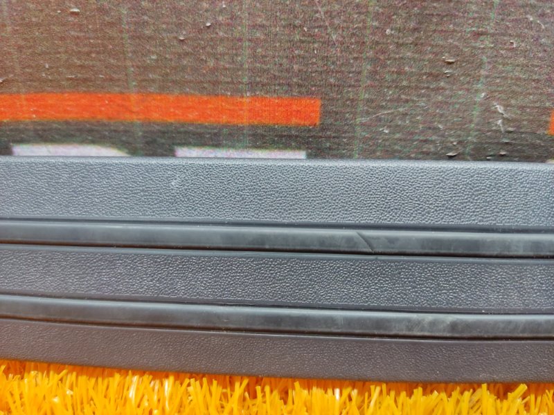 Накладка на порог салона, 300 рублей, Красноярск