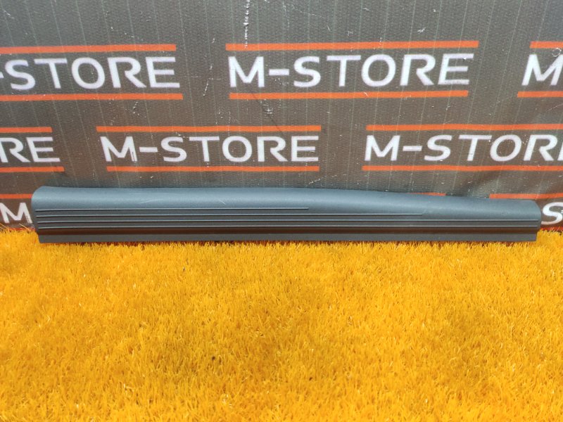 Накладка на порог салона, 200 рублей, Красноярск