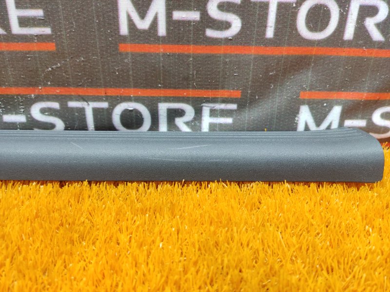 Накладка на порог салона, 200 рублей, Красноярск