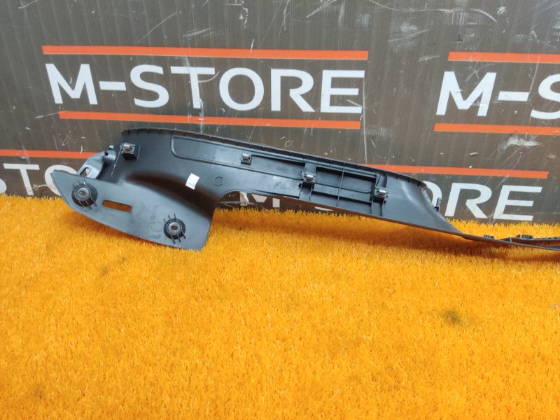 Накладка на порог салона, 350 рублей, Красноярск