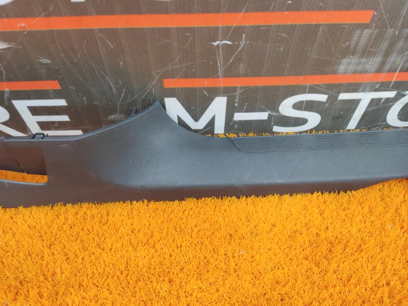 Накладка на порог салона, 350 рублей, Красноярск