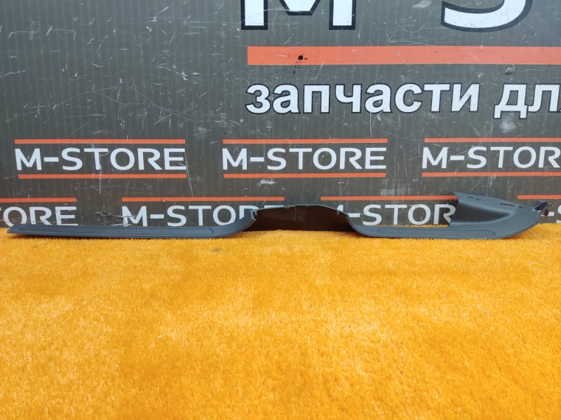 Накладка на порог салона, 350 рублей, Красноярск