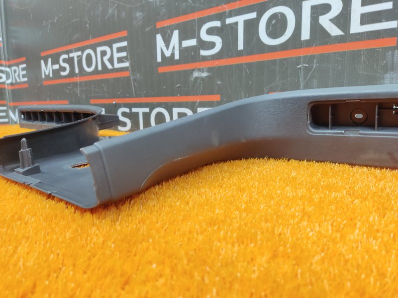 Накладка на порог салона, 300 рублей, Красноярск