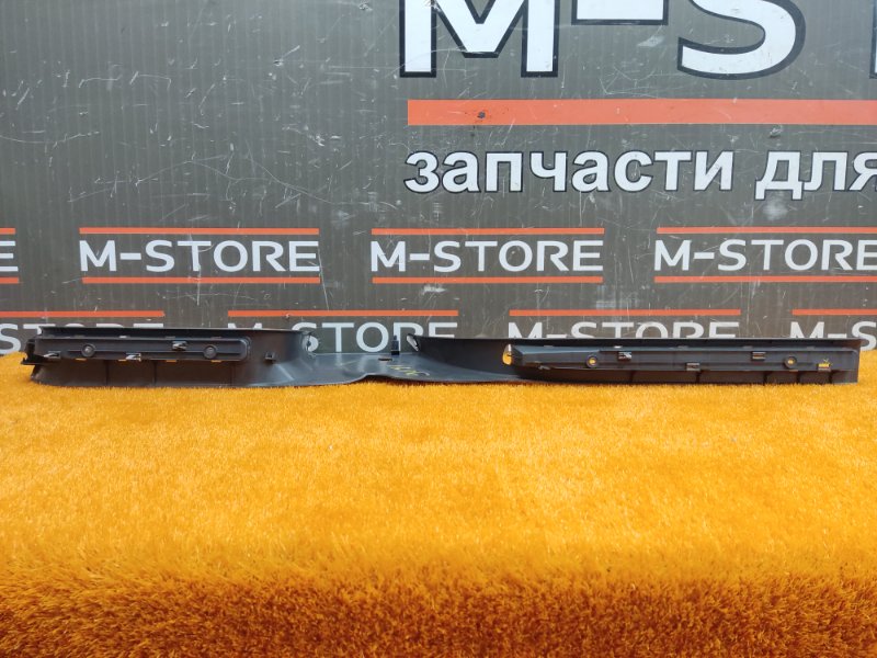 Накладка на порог салона, 300 рублей, Красноярск