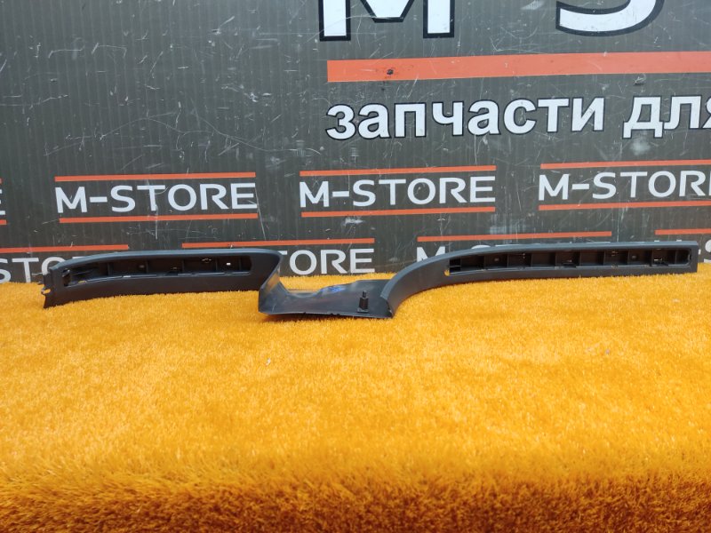 Накладка на порог салона, 350 рублей, Красноярск