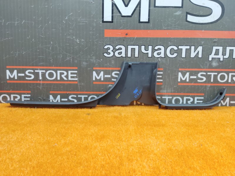 Накладка на порог салона, 350 рублей, Красноярск