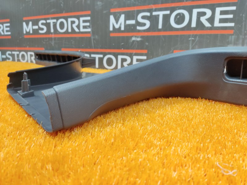 Накладка на порог салона, 350 рублей, Красноярск