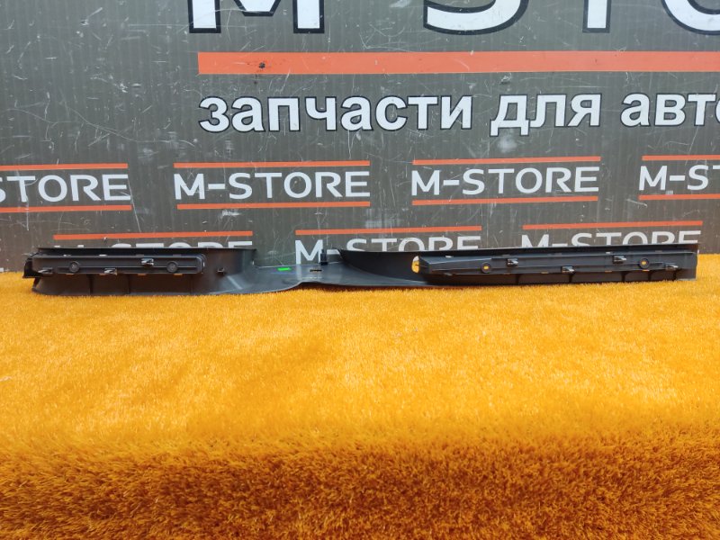 Накладка на порог салона, 350 рублей, Красноярск