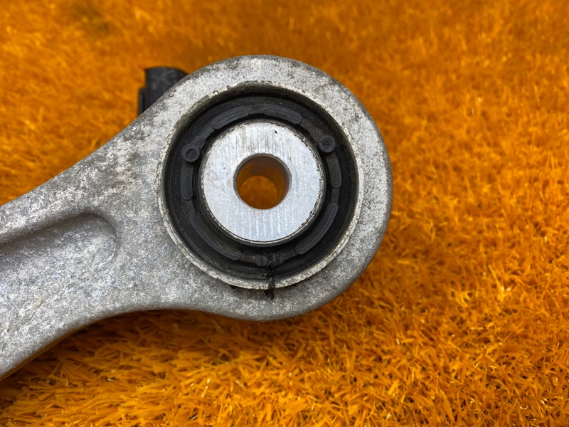 Рычаг подвески верхний, 1000 рублей, Красноярск