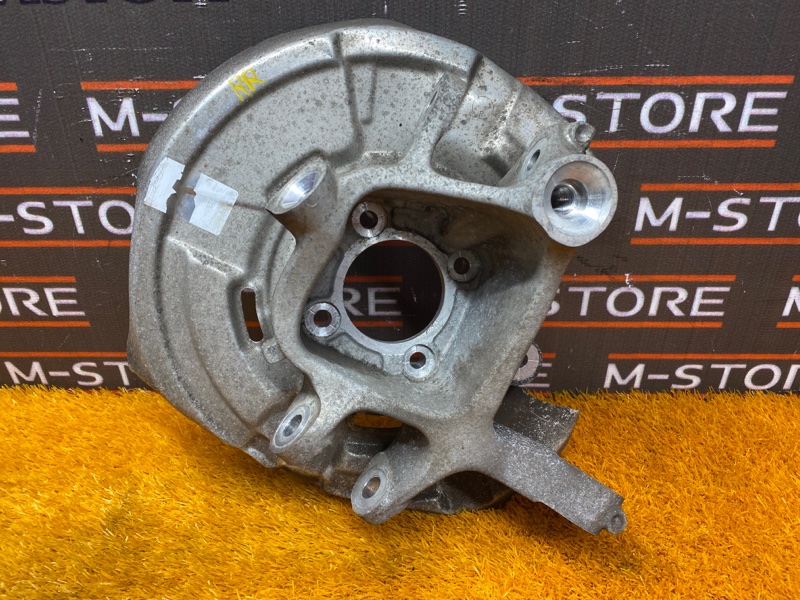 кулак поворотный, 1000 рублей, Красноярск