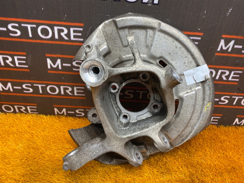 кулак поворотный, 1000 рублей, Красноярск