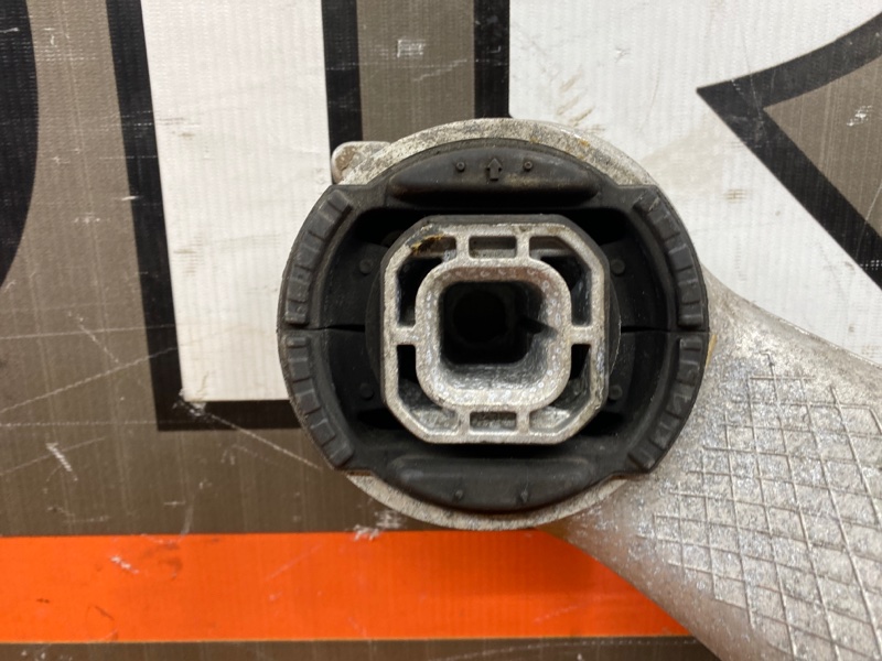 Балка поперечная (подрамник), 2540 рублей, Красноярск