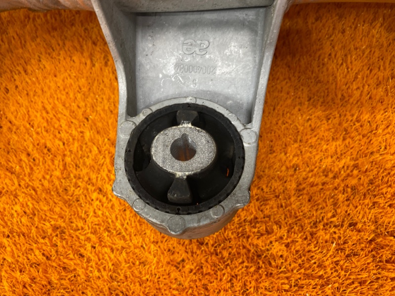 Балка поперечная (подрамник), 2540 рублей, Красноярск