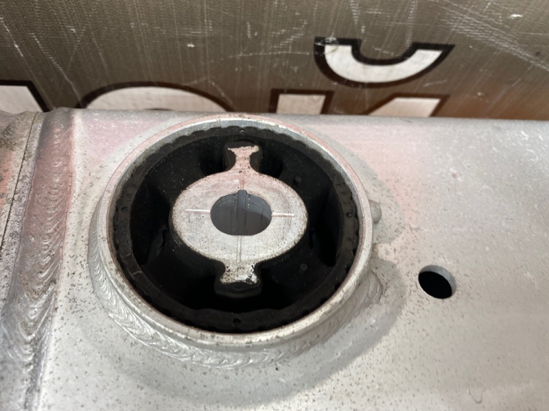 Балка поперечная (подрамник), 2540 рублей, Красноярск