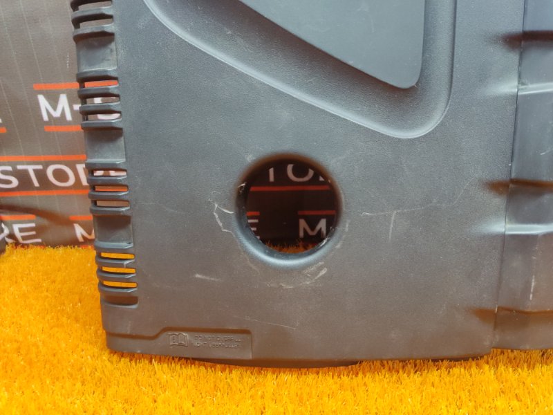 крышка двигателя, 2000 рублей, Красноярск