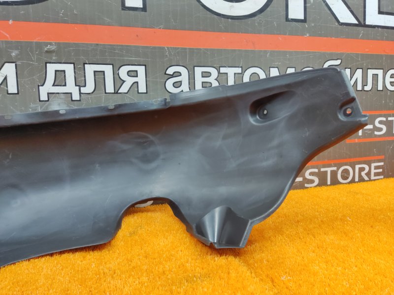 подкрылок, 500 рублей, Красноярск