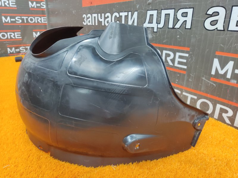 подкрылок, 500 рублей, Красноярск