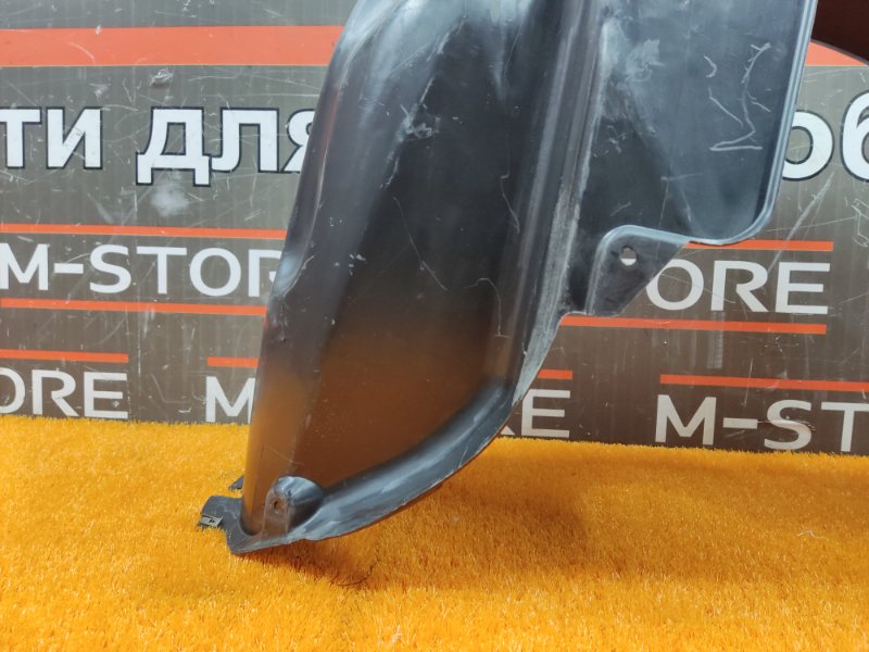 подкрылок, 1000 рублей, Красноярск