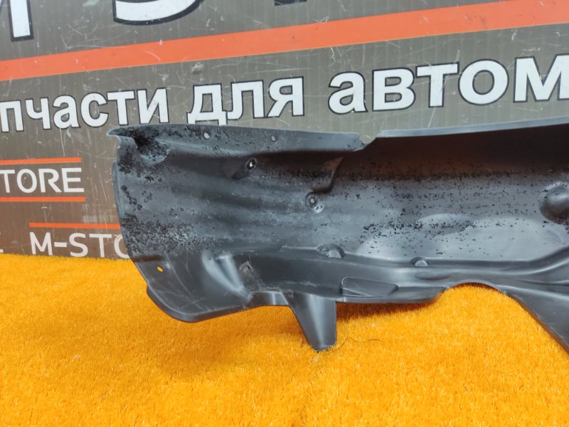 подкрылок, 1000 рублей, Красноярск