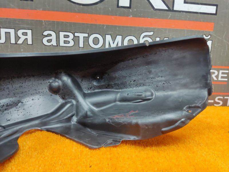 подкрылок, 1000 рублей, Красноярск